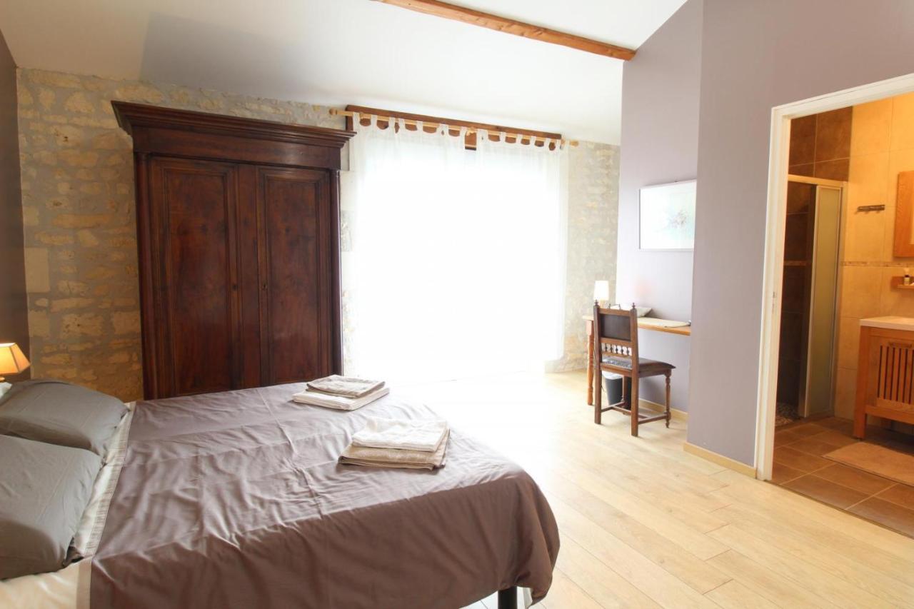 Le Domaine De Bellevue Bed & Breakfast Tanzac Exterior foto